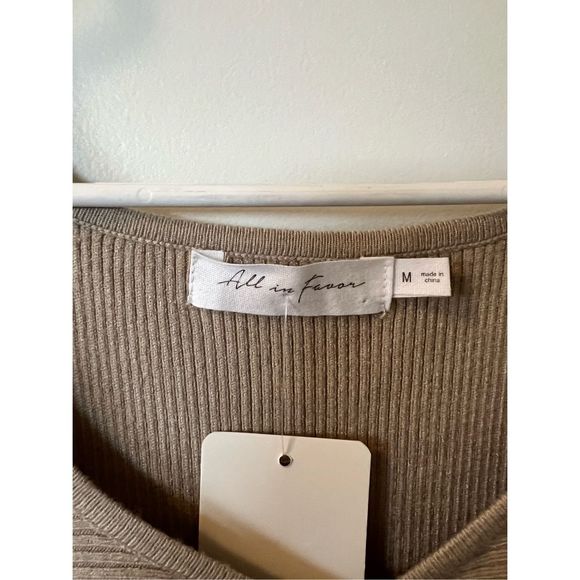 NWOT All in Favor Gathered Front Cut out Long Sleeve Ribbed Midi Dress - Picture 9 of 9